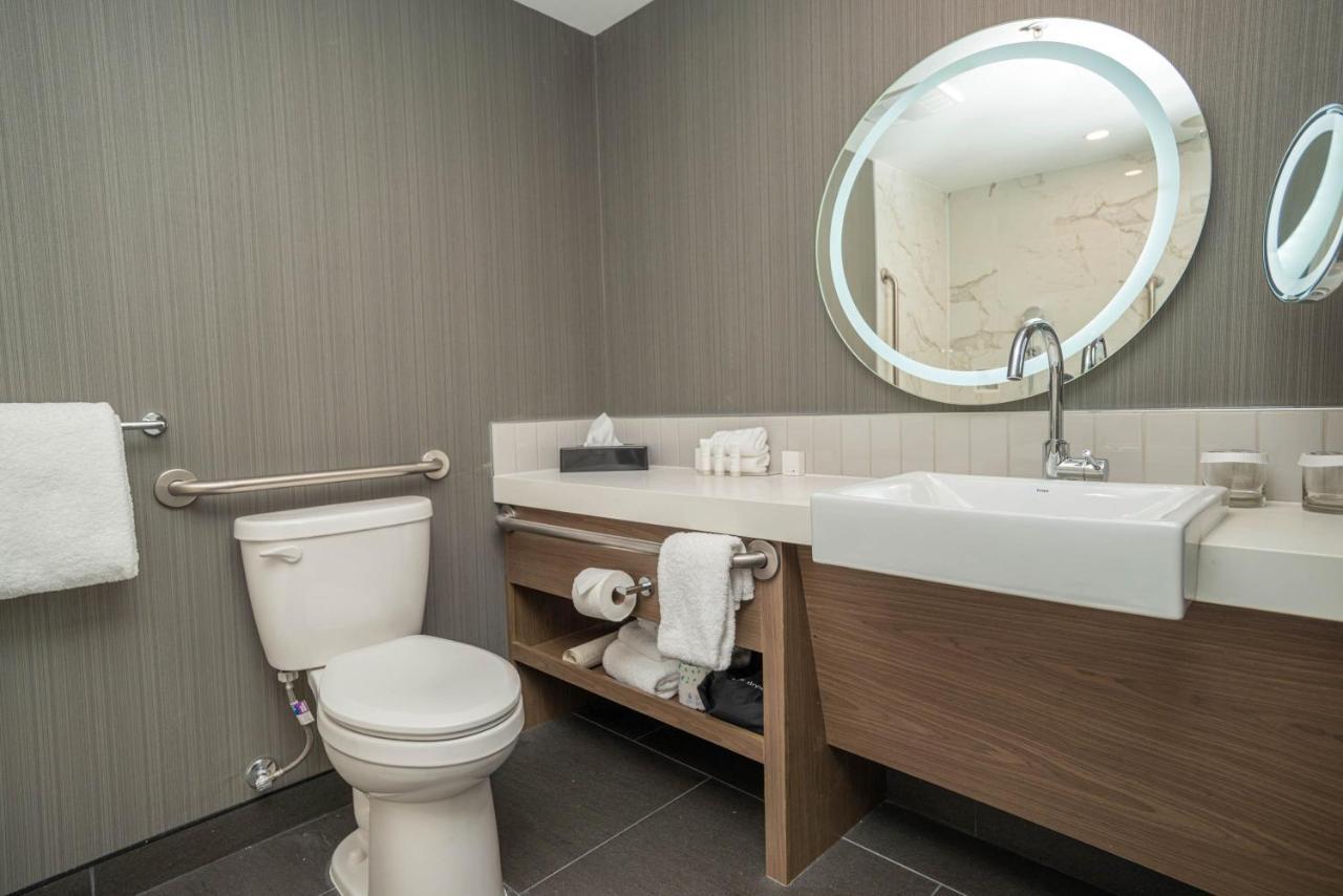Sandman Signature Ottawa Airport Hotel Εξωτερικό φωτογραφία