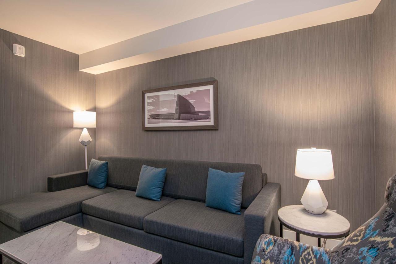 Sandman Signature Ottawa Airport Hotel Εξωτερικό φωτογραφία